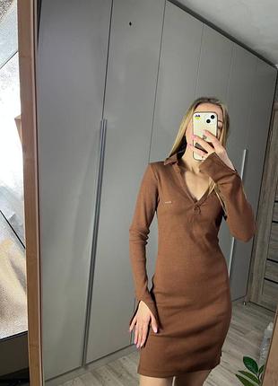 Плаття в рубчик prettylittlething