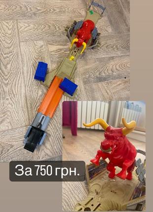 Hot wheels бык