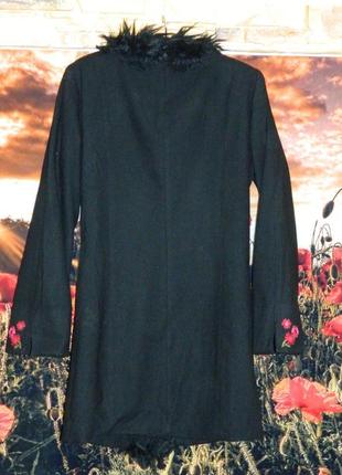 Пальто женское чёрное с мехом размер 42-44 hennes.5 фото