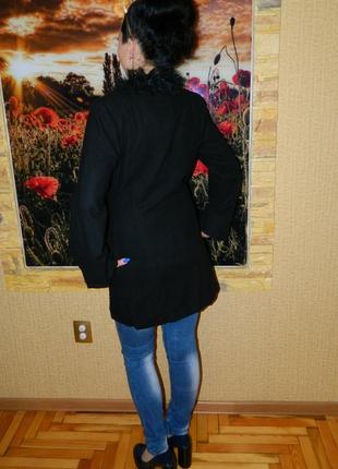 Пальто женское чёрное с мехом размер 42-44 hennes.9 фото
