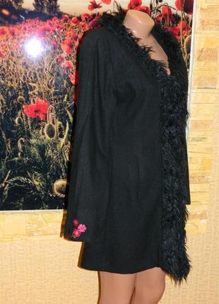 Пальто женское чёрное с мехом размер 42-44 hennes.2 фото