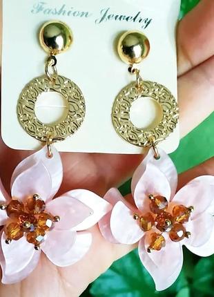 Серьги рожеві акрілові сережки квіти квіточки довгі