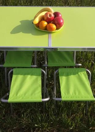 Раскладной стол для пикника и стулья на пикник салатовый стол чемодан и четыре складных стула туристический1 фото