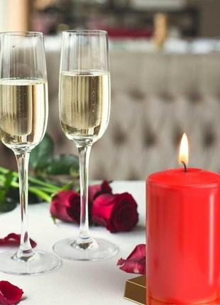 Свечка парафиновая красная долгого горения для романтики праздника на стол свеча цилиндрическая3 фото