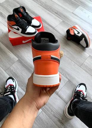 Кросівки nike air jordan retro 1 orange4 фото