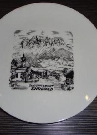 Тарілка настінна "пейсаж гір" австрія1 фото