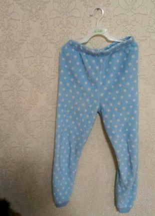 Пижамные флисовые брюки нежны на ощупь на рост 146см