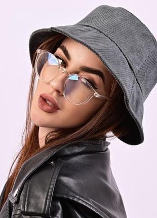 Вельветова панама