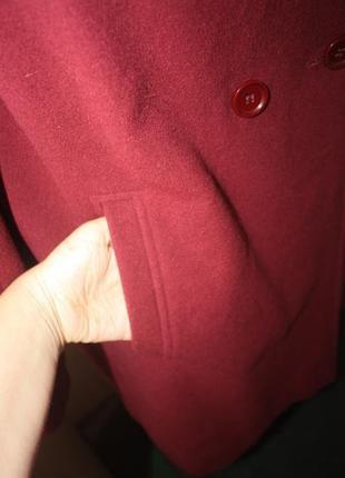Стильное пальто цвета марсала-бургунде 70% шерсть4 фото