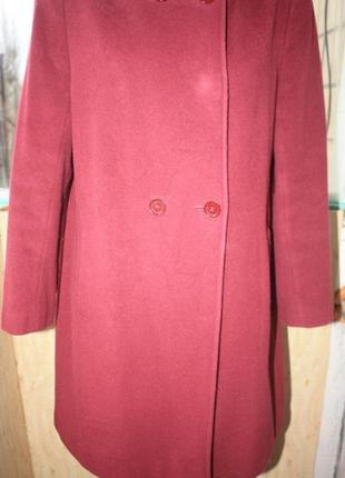 Стильное пальто цвета марсала-бургунде 70% шерсть6 фото