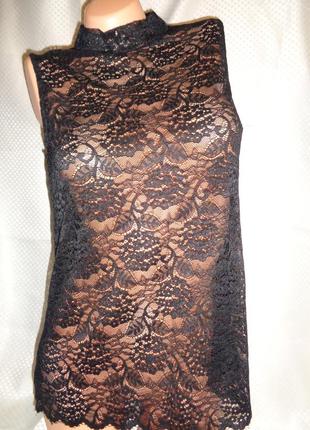 Гіпюрова чорна блузка