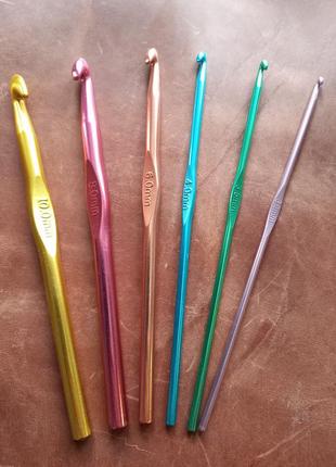 Набор металевих крючків для в'язання, набір крючків ,набір гачків для в'язання