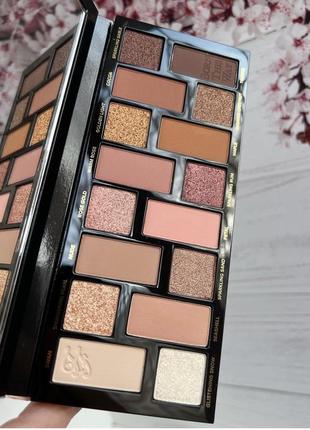 Палетка too faced born this way the natural nudes eye shadow palette2 фото