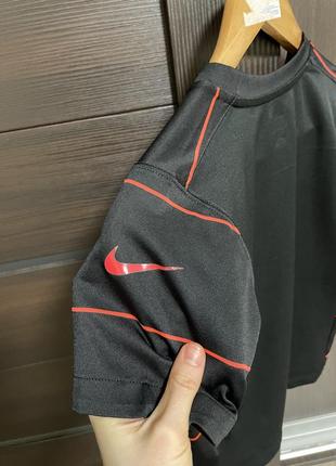 Футболка nike,оригінал4 фото