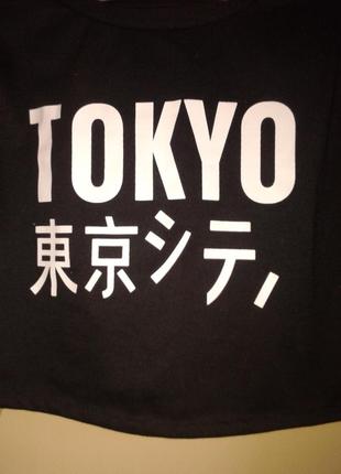 Укороченный японский токио свитшот черный на девушку7 фото