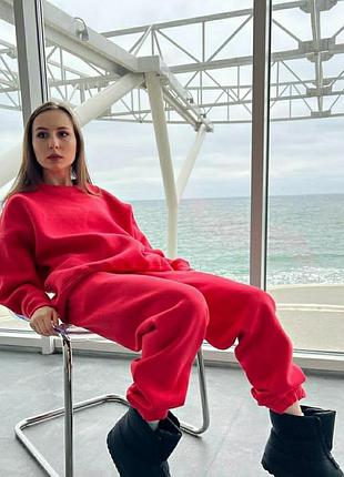 Спортивный костюм малиновый новый