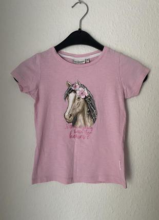 Футболка с лошадкой на рост 116-122
