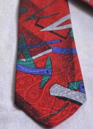 Стильний краватка з креслярськими інструментами