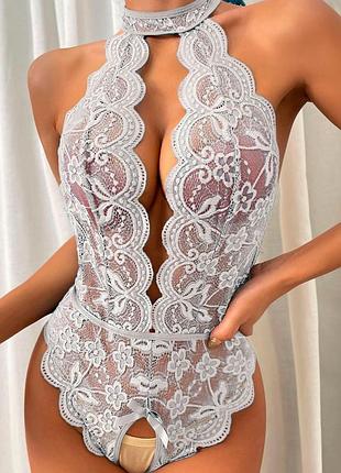 Кружевной боди с открытым доступом