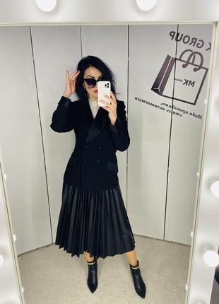 Пиджак с атласным воротничком couture paris на размер м цена 550 грн6 фото