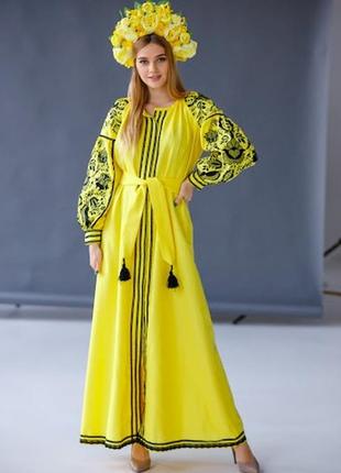 Желтое платье длинное с вышивкой вышиванка2 фото