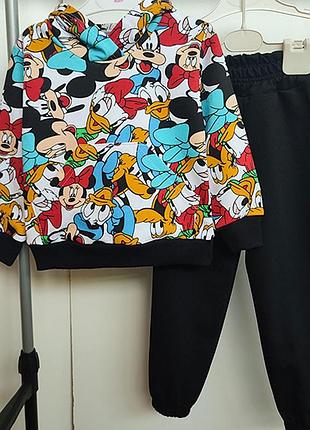 Костюм двойка детский спортивный, штаны, кофта с капюшоном худи кенгуру микки герои дисней, черный