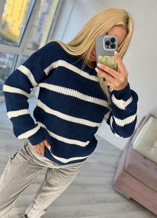 Женский теплый зимний зимний демисезонный в полоску белый лиловый фиолетовый черный розовый синий свободный оверсайз1 фото