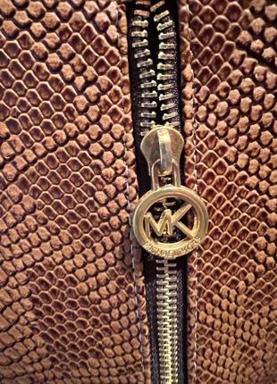 Дуже красива сумочка michael kors