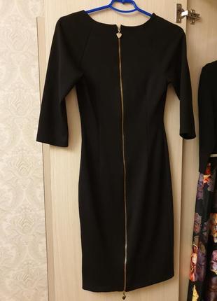 Черное платье силуэт футляр по фигуре замок на спинке элегантное2 фото