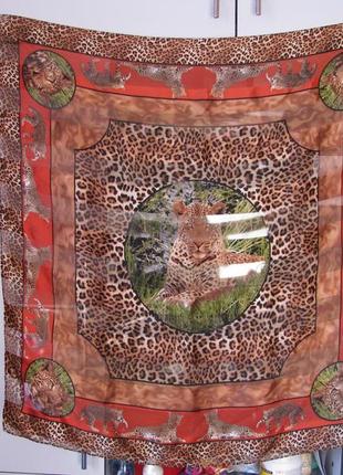 Шовковий хустку. italy