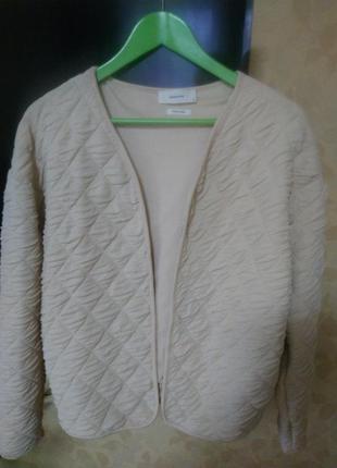 Легкая текстильная куртка1 фото