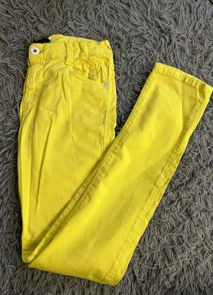 Женские джинсы. желтые джинсы. джинсы1 фото