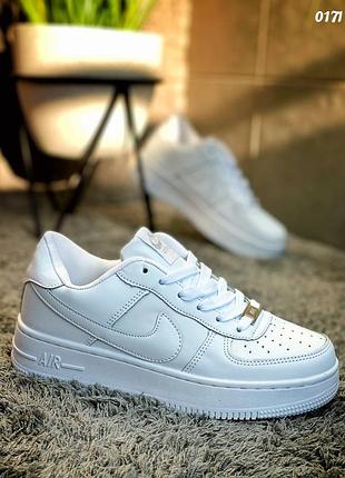 Кросівки nike