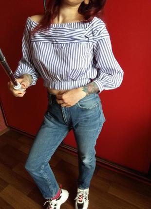 Шикарна коротка блуза з оголеними плечима,кроп топ