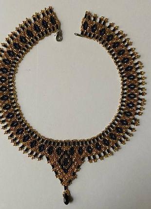 Біжутерія кольє з бісеру