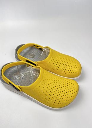 Крокси жіночі жовті5 фото