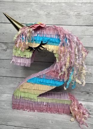 Объёмная цифра 2 в стиле единорога