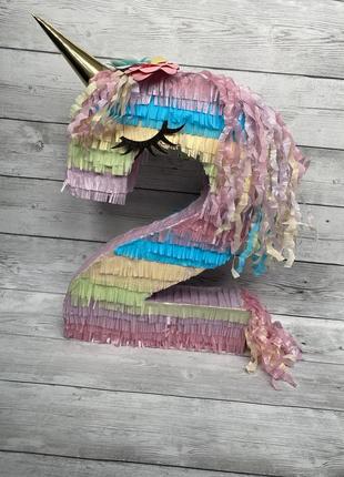 Объёмная цифра 2 в стиле единорога