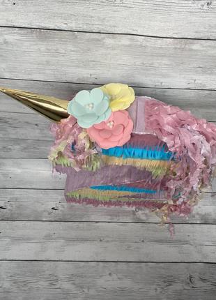 Объёмная цифра 2 в стиле единорога