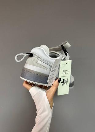 Кроссовки adidas forum x bad bunny light grey3 фото