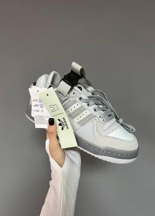 Кроссовки adidas forum x bad bunny light grey