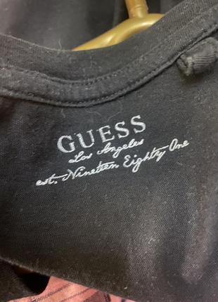 Женская футболка guess7 фото