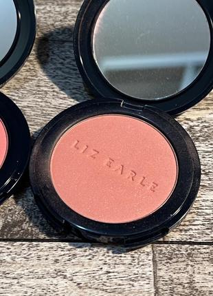 Рум’яна liz earle healthy glow powder blush6 фото