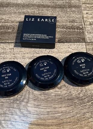 Рум’яна liz earle healthy glow powder blush8 фото