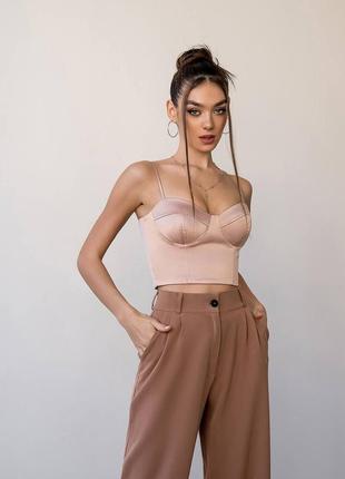 Атласний топ