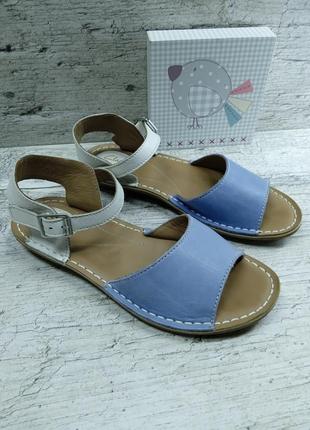 Clarks размер 39 размер стельки 25 см