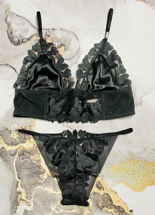 Комплект білизни із серії luxe lingerie