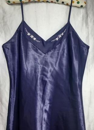 Идеальная фиолетовая лавандовая атласная сексуальная секси ночнушка сорочка для сну сна на бретелях большого размера2 фото
