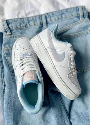 Красивейшие женские кроссовки nike air force low white/blue/pink