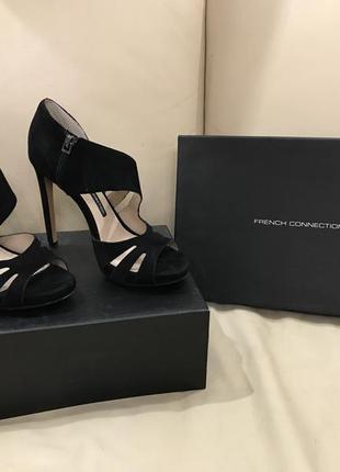 Босоніжки french connection замша